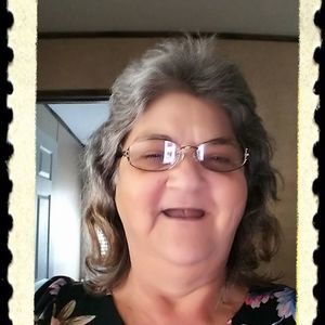 Meet your Posher, Joan